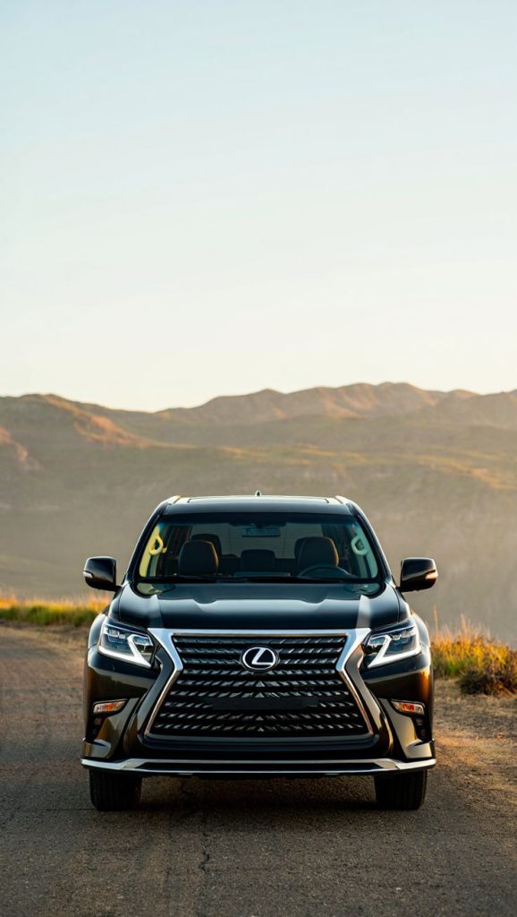 تعمیرگاه لکسوس در اندرزگو